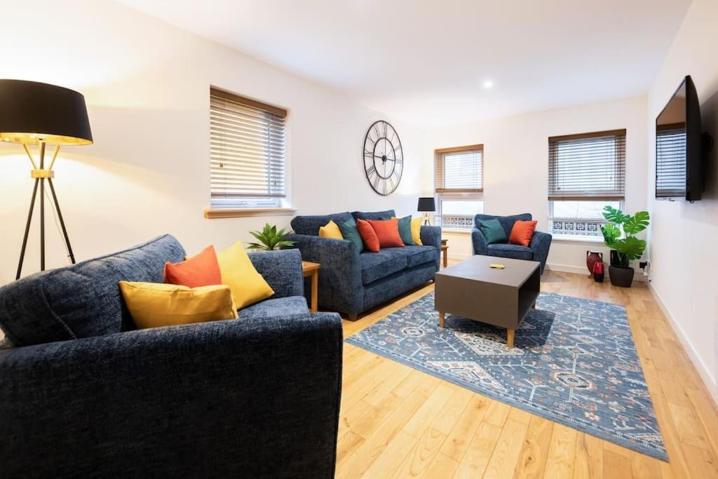 Modern City Centre Apartment In Inverness Exteriör bild